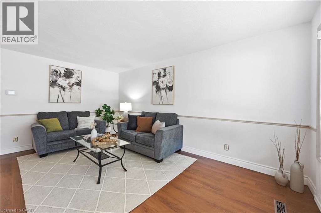 2367 Maryvale Court, Burlington, Ontario  L7P 2P1 - Photo 5 - 40842366