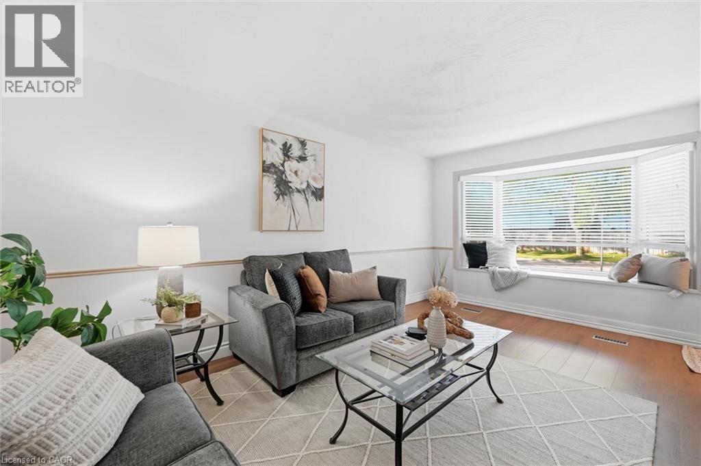 2367 Maryvale Court, Burlington, Ontario  L7P 2P1 - Photo 7 - 40842366