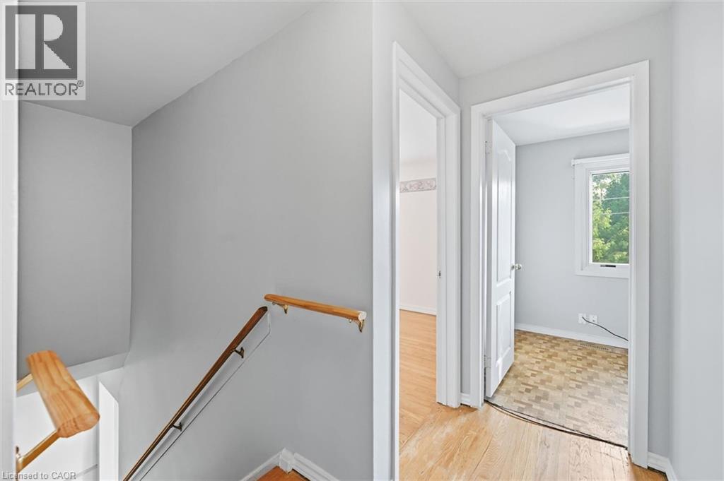 2367 Maryvale Court, Burlington, Ontario  L7P 2P1 - Photo 15 - 40842366