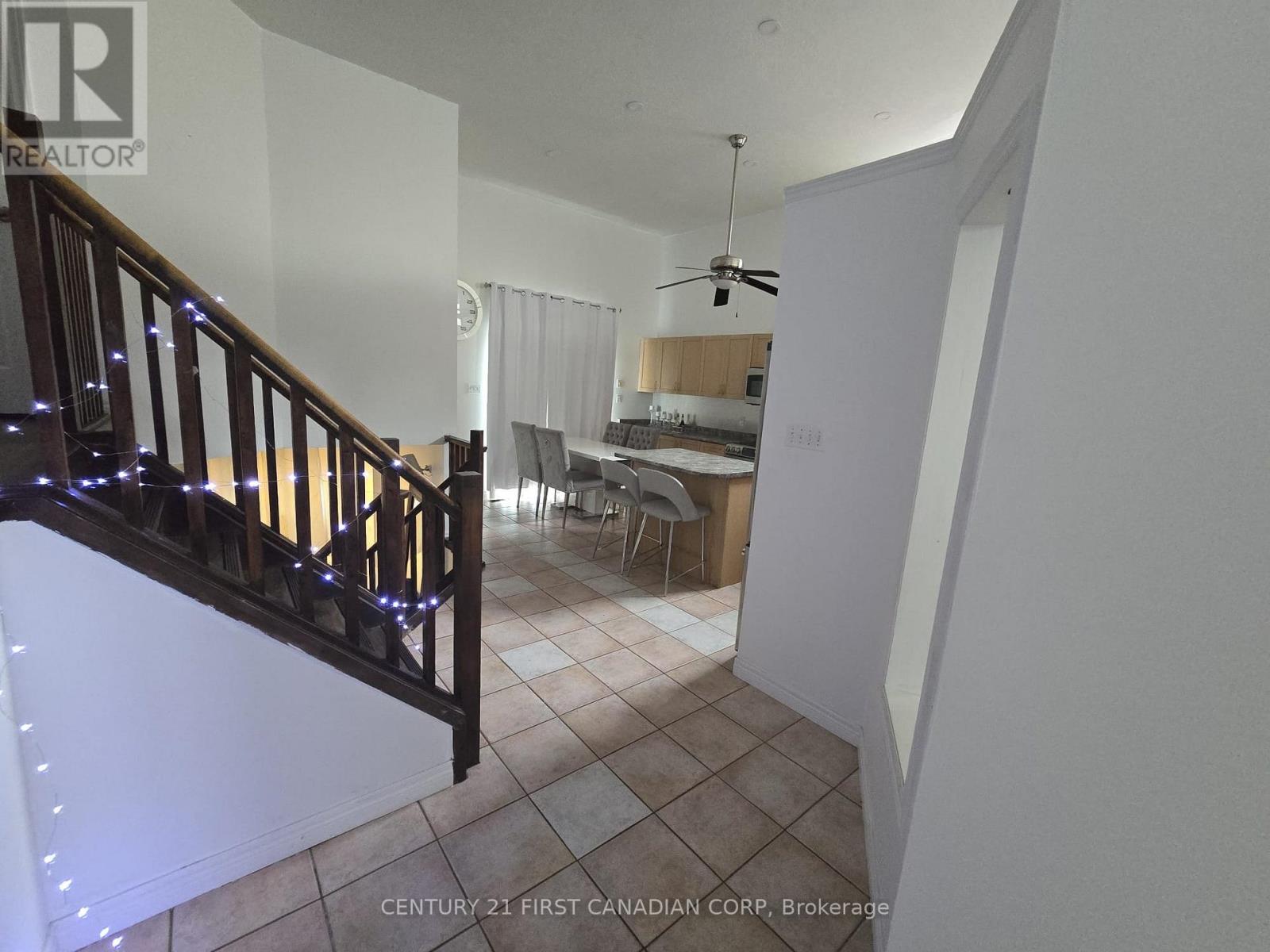 971 Fogerty Street Ne, London North, Ontario  N5X 4M2 - Photo 7 - X13722428