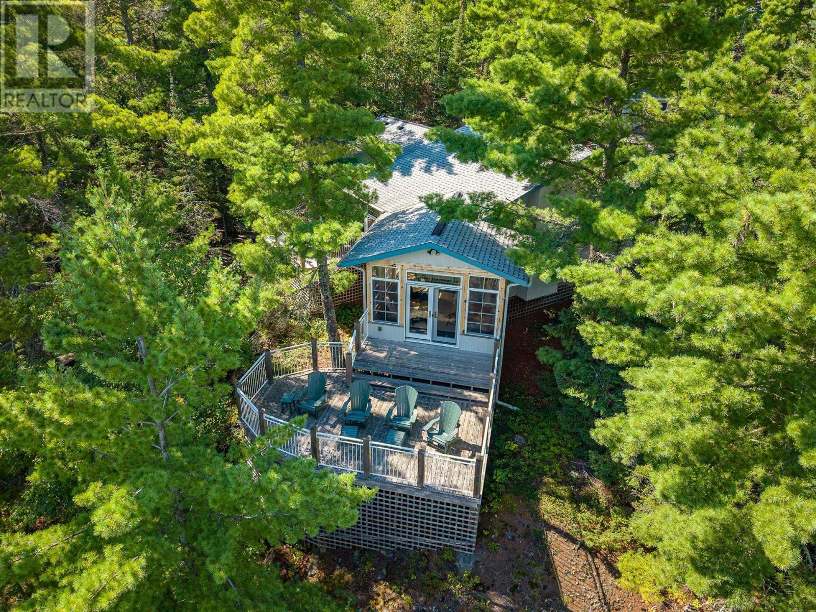 19 BR RD 15 STORM BAY RD|Lake of the Woods, Storm Bay road, SE of Kenora, Ontario