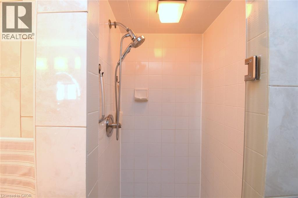 5080 Pinedale Avenue Unit# 1001, Burlington, Ontario  L7L 5V7 - Photo 33 - 40851014