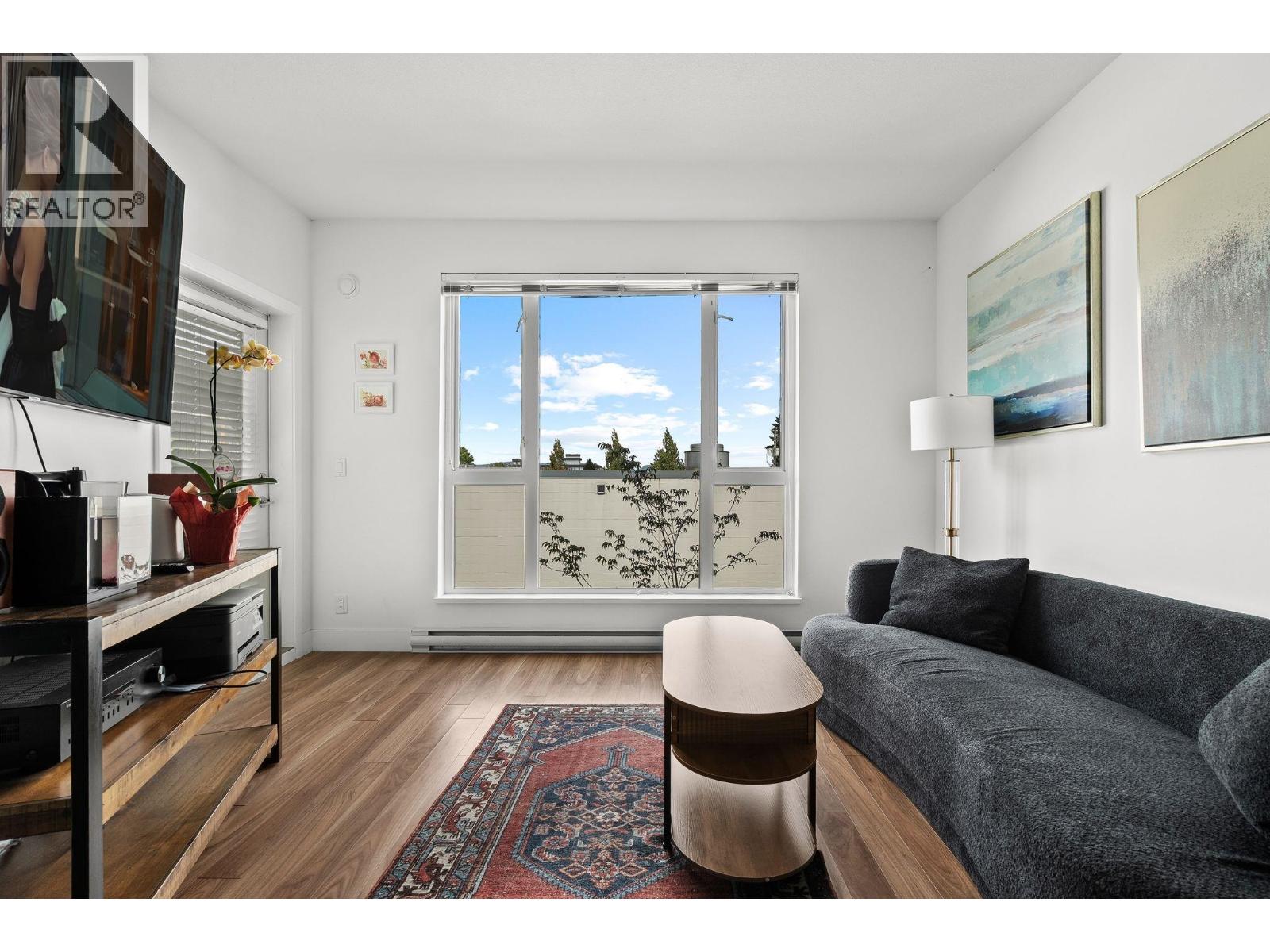 216 5355 Lane Street, Burnaby, British Columbia V5H 0H1 - Photo 2 - R3159605