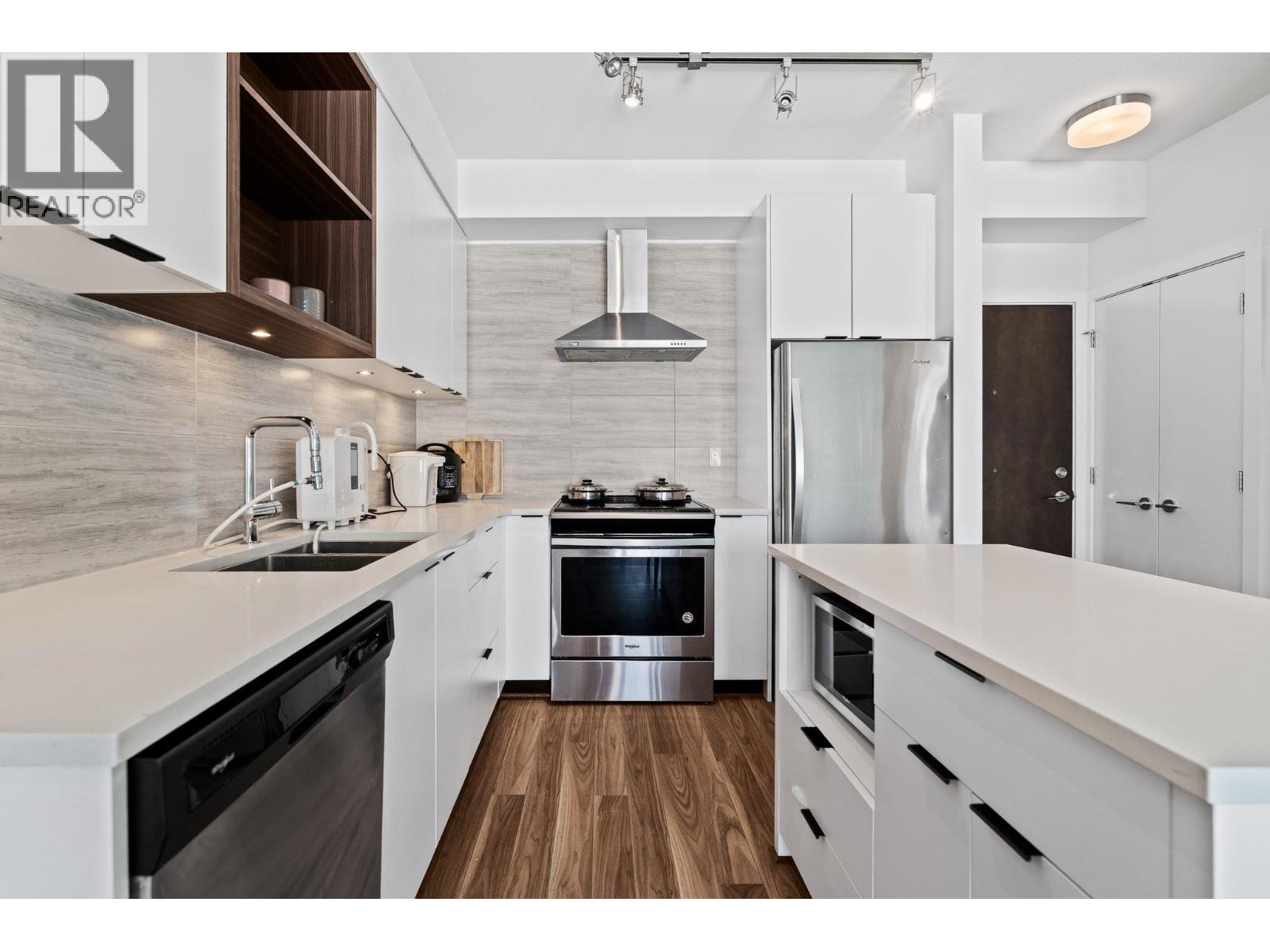 216 5355 Lane Street, Burnaby, British Columbia V5H 0H1 - Photo 8 - R3159605