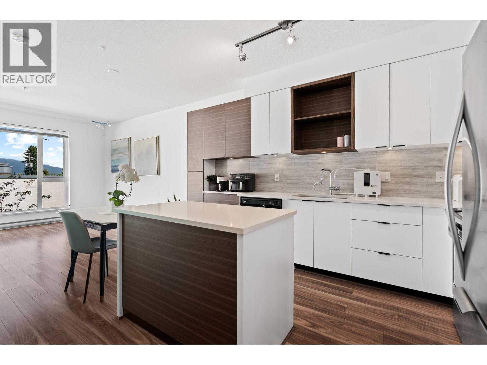 216 5355 Lane Street, Burnaby, British Columbia V5H 0H1 - Photo 9 - R3159605