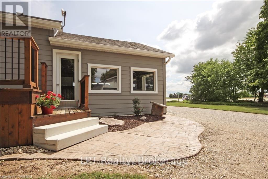 41456 Harriston Road, Morris Turnberry (Turnberry), Ontario  N0G 2W0 - Photo 23 - X13722462