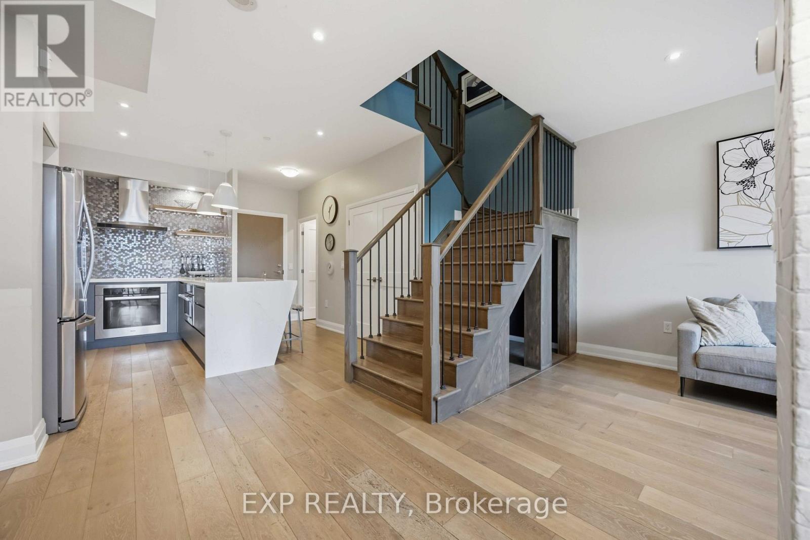 Th106 - 160 Vanderhoof Avenue, Toronto, Ontario  M4G 0B7 - Photo 11 - C13722390