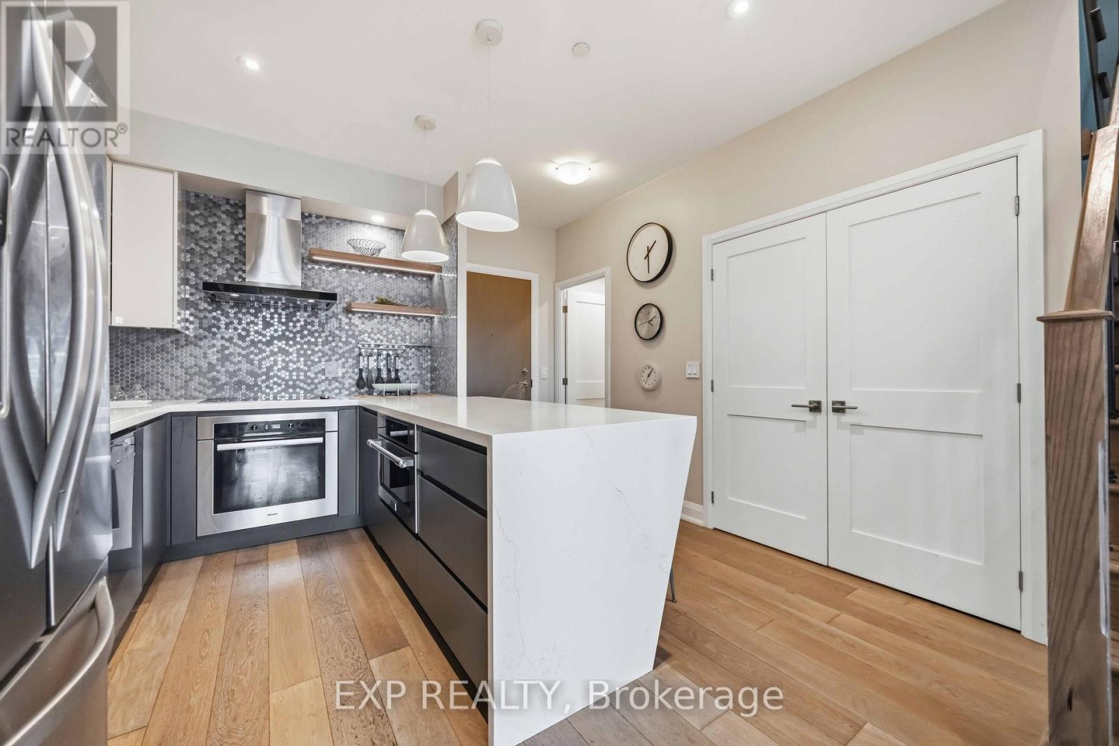 Th106 - 160 Vanderhoof Avenue, Toronto, Ontario  M4G 0B7 - Photo 7 - C13722390