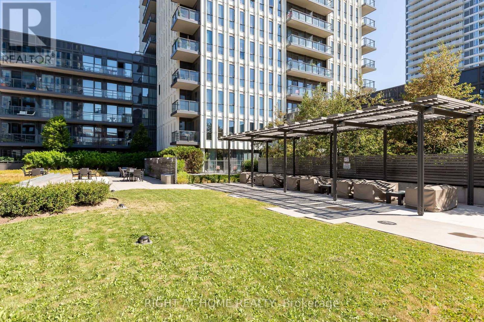 1705 - 55 Regent Park Boulevard, Toronto, Ontario  M5A 0C2 - Photo 16 - C13722412