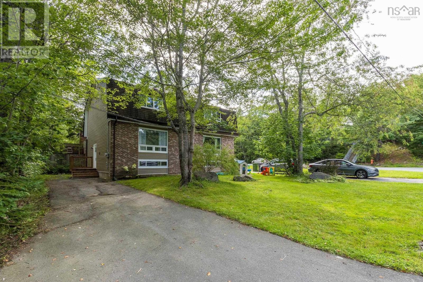 24 Fourth Street, Bedford, Nova Scotia  B4A 1P1 - Photo 2 - 202621808