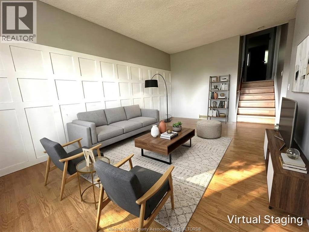 3217 Aurora, Windsor, Ontario  N8R 1Y9 - Photo 3 - 26020631