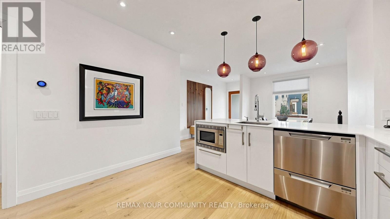 149 Jones Avenue N, Toronto, Ontario  M4M 3A2 - Photo 10 - E13722432