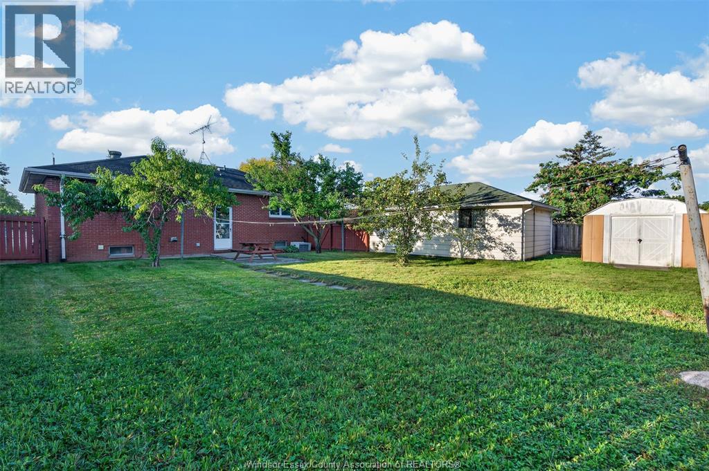 5015 Colbourne, Windsor, Ontario  N8T 1T6 - Photo 36 - 26020793
