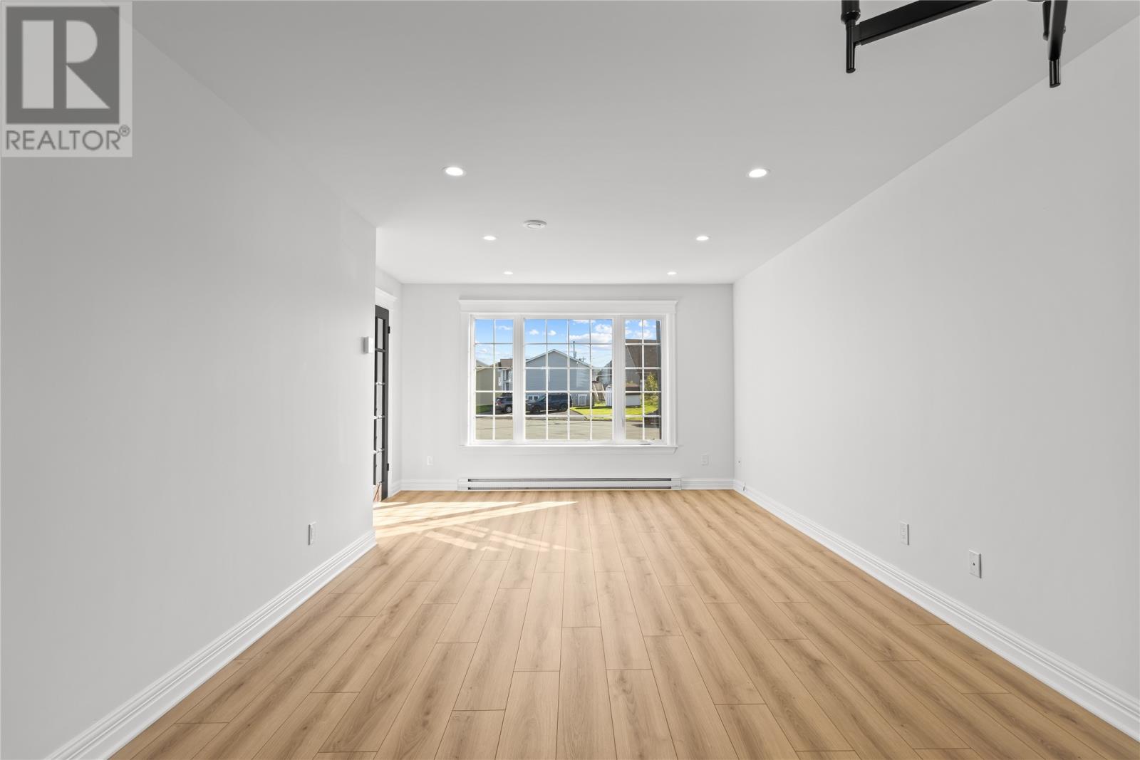 24 Canso Place, St. John's, Newfoundland & Labrador  A1A 0J4 - Photo 3 - 1302407
