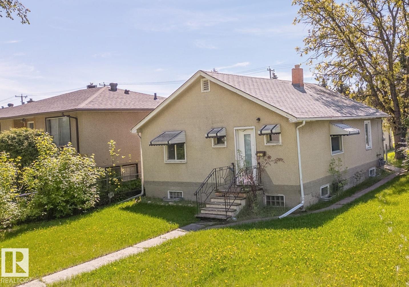 7931 83 Av NW, Edmonton, Alberta  T6C 0M1 - Photo 2 - E4505983