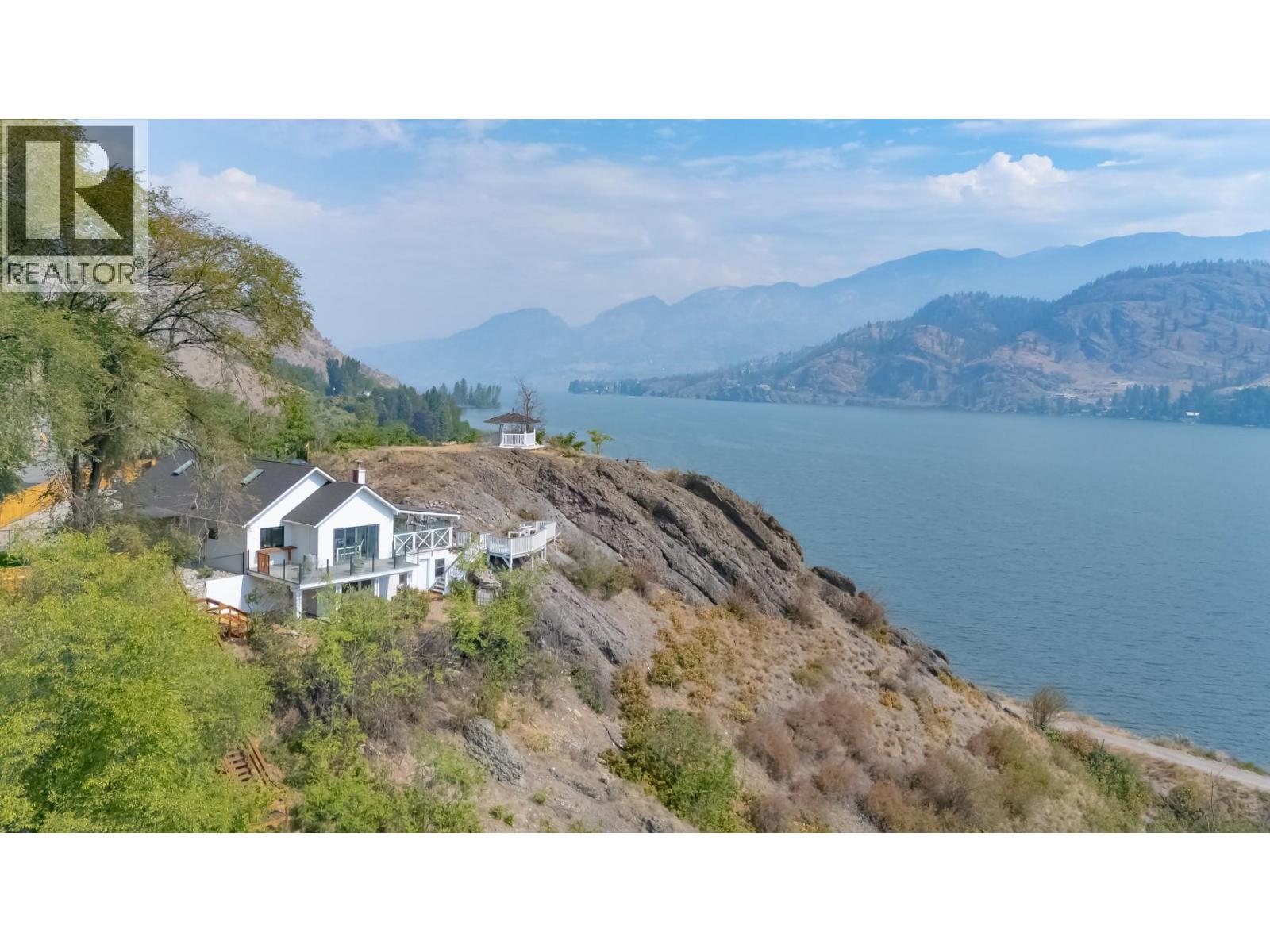 777 Highway 97, Okanagan Falls, British Columbia  V0H 1R0 - Photo 2 - 10399069