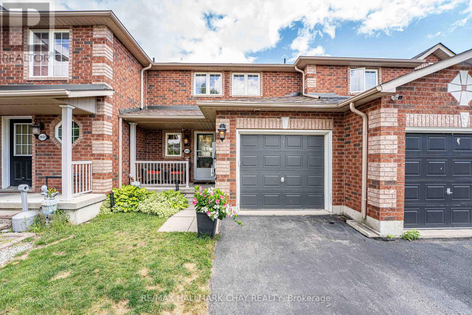 2035 SWAN STREET, Innisfil, Ontario