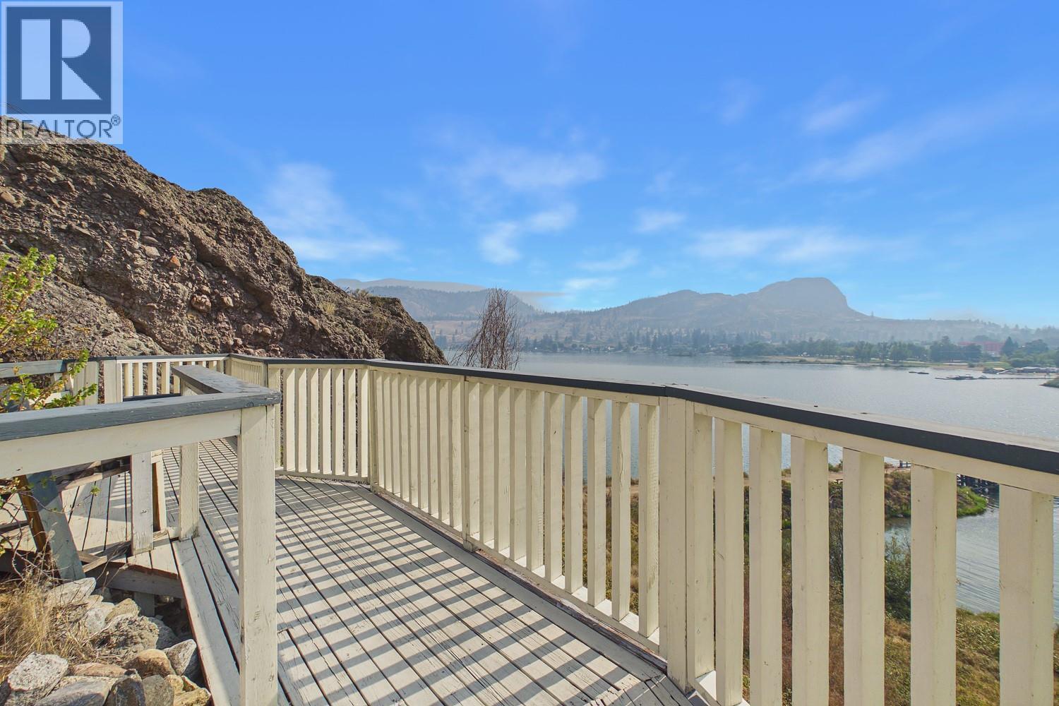 777 Highway 97, Okanagan Falls, British Columbia  V0H 1R0 - Photo 66 - 10399069