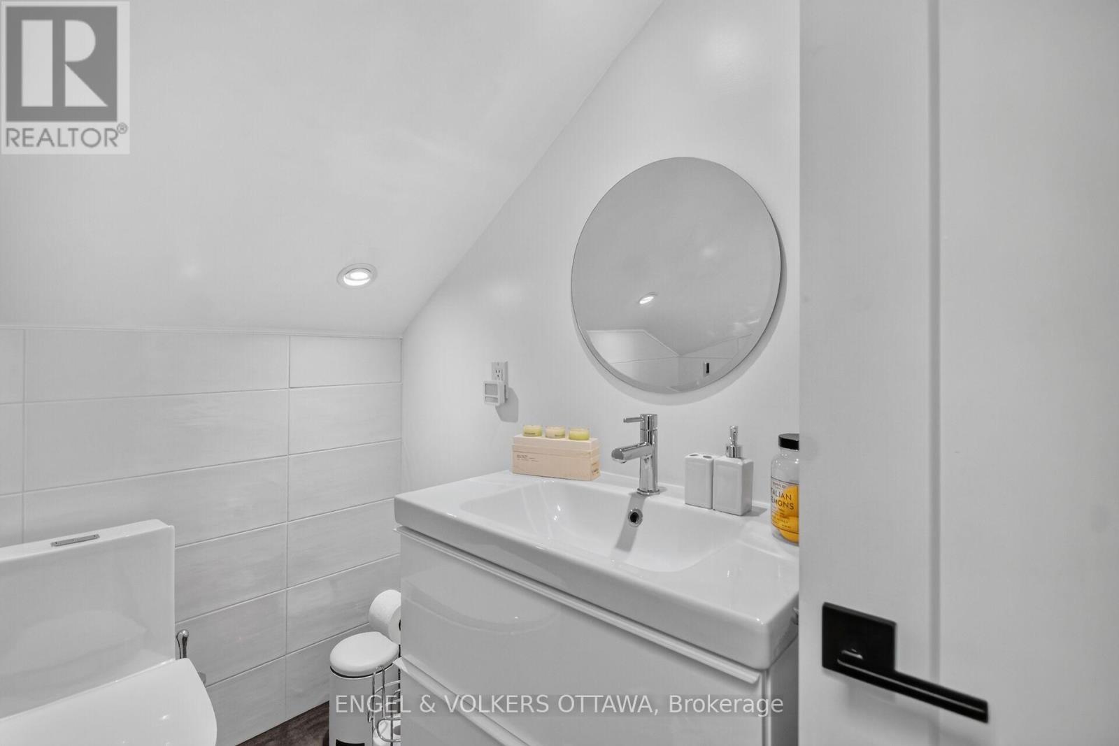 390 Princeton Avenue, Ottawa, Ontario  K2A 0M7 - Photo 37 - X13718788