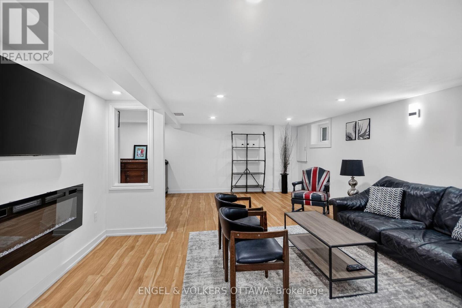 390 Princeton Avenue, Ottawa, Ontario  K2A 0M7 - Photo 40 - X13718788