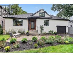 390 PRINCETON AVENUE, Ottawa, Ontario