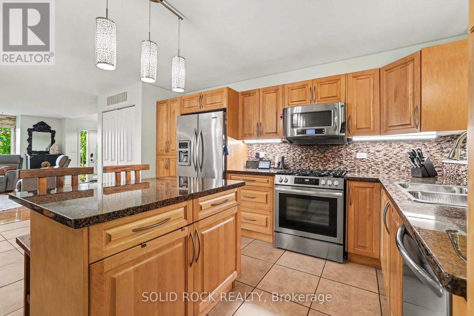 712 Flat Rapids Road, Mcnab/braeside, Ontario  K7S 3G8 - Photo 14 - X13722388
