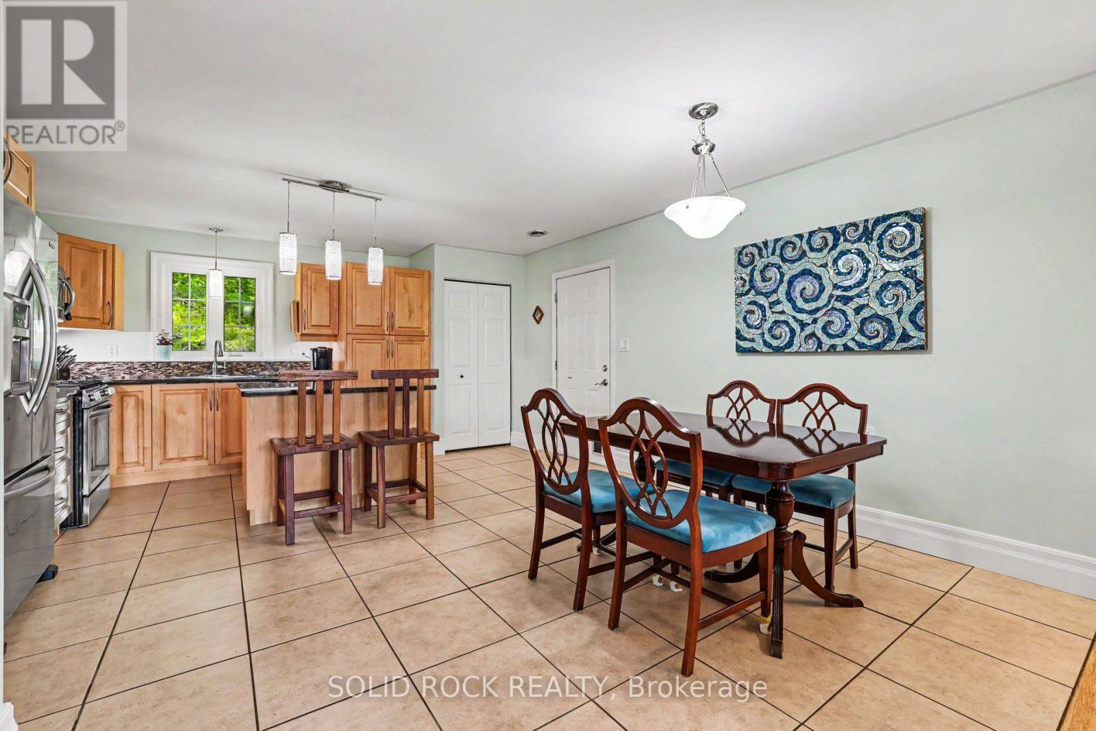 712 Flat Rapids Road, Mcnab/braeside, Ontario  K7S 3G8 - Photo 9 - X13722388
