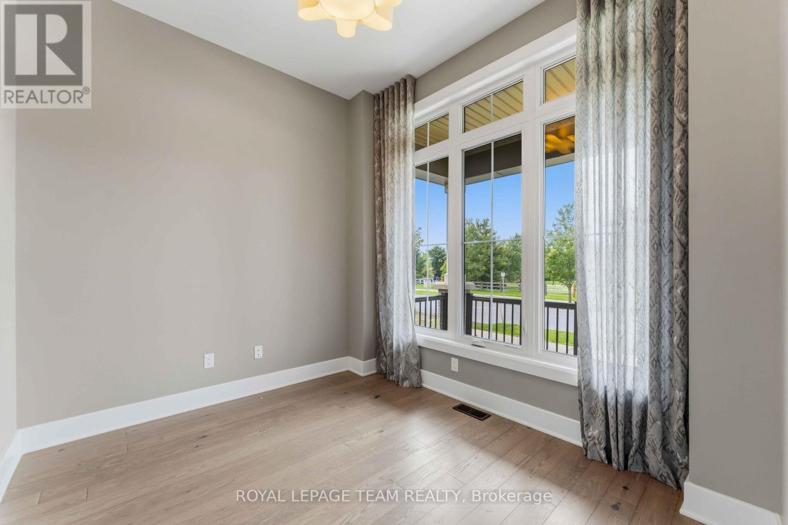 517 Bridgeport Avenue, Ottawa, Ontario  K4M 0E9 - Photo 5 - X13722476
