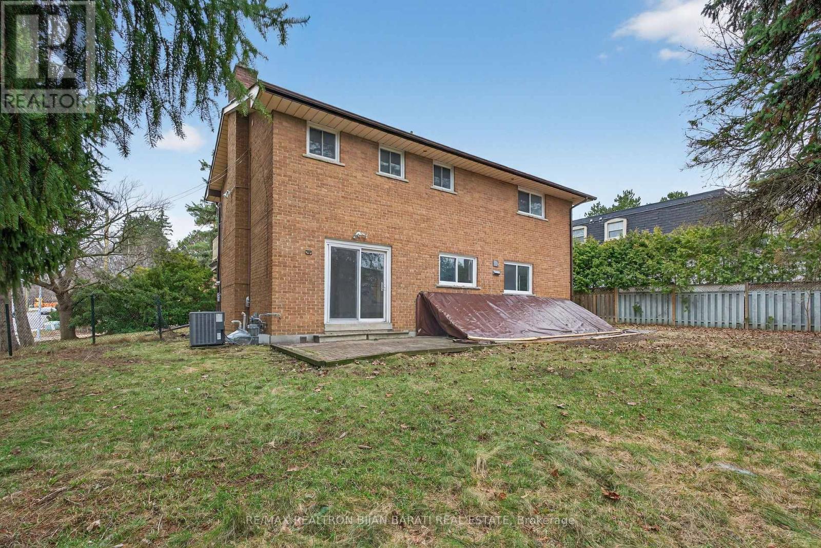 298 Newton Drive, Toronto, Ontario  M2M 2P8 - Photo 20 - C12953274