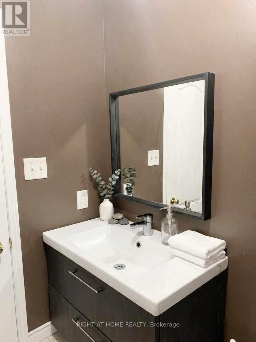 34 - 2665 Thomas Street, Mississauga, Ontario L5M 6G4 - Photo 9 - W13722376
