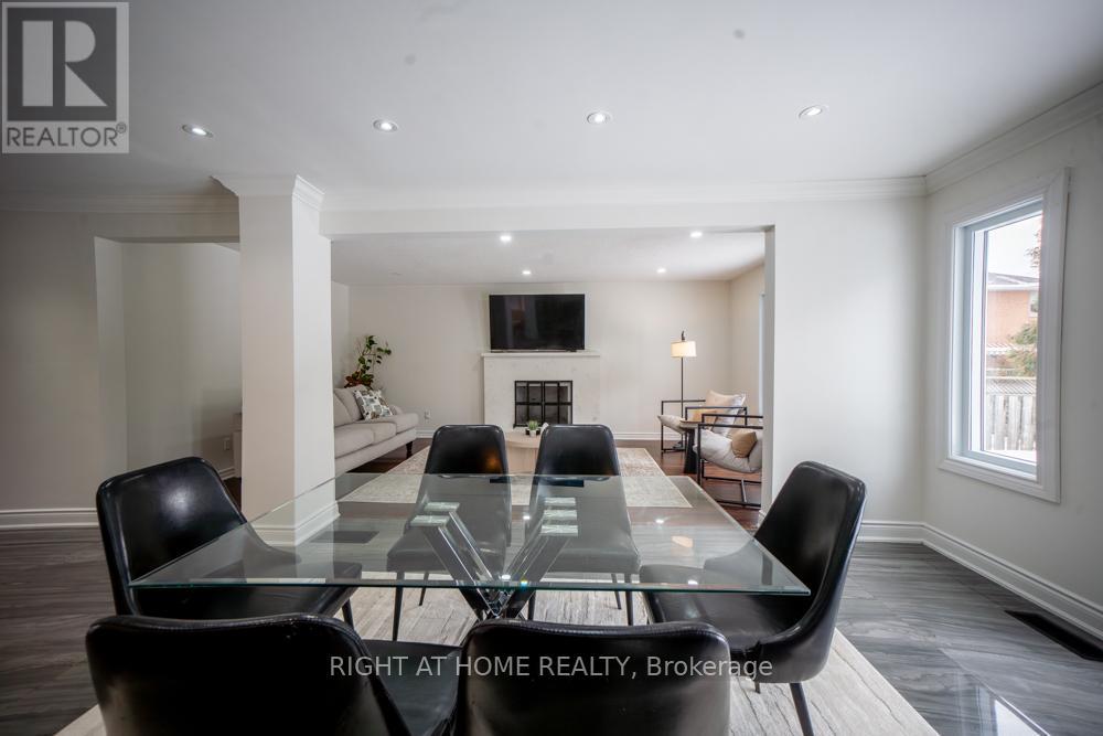 2088 Perran Drive, Mississauga, Ontario  L5K 2R4 - Photo 19 - W13722404