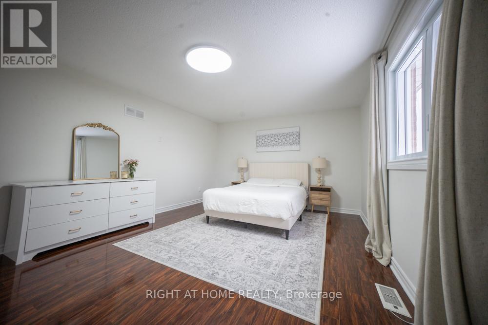 2088 Perran Drive, Mississauga, Ontario  L5K 2R4 - Photo 31 - W13722404