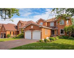 2088 PERRAN DRIVE, Mississauga, Ontario