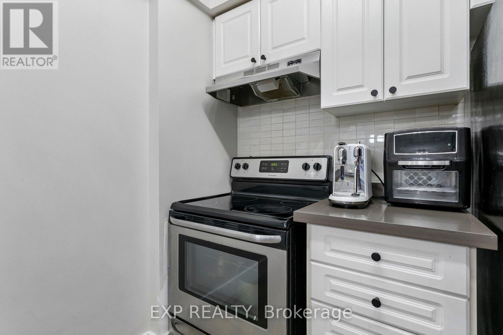13 - 3055 Elmcreek Road, Mississauga, Ontario  L5B 4J9 - Photo 20 - W13722436