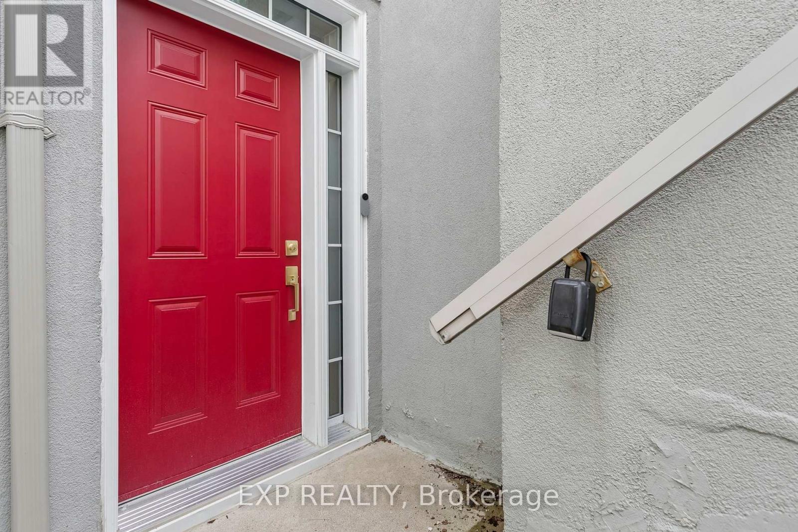 13 - 3055 Elmcreek Road, Mississauga, Ontario  L5B 4J9 - Photo 6 - W13722436