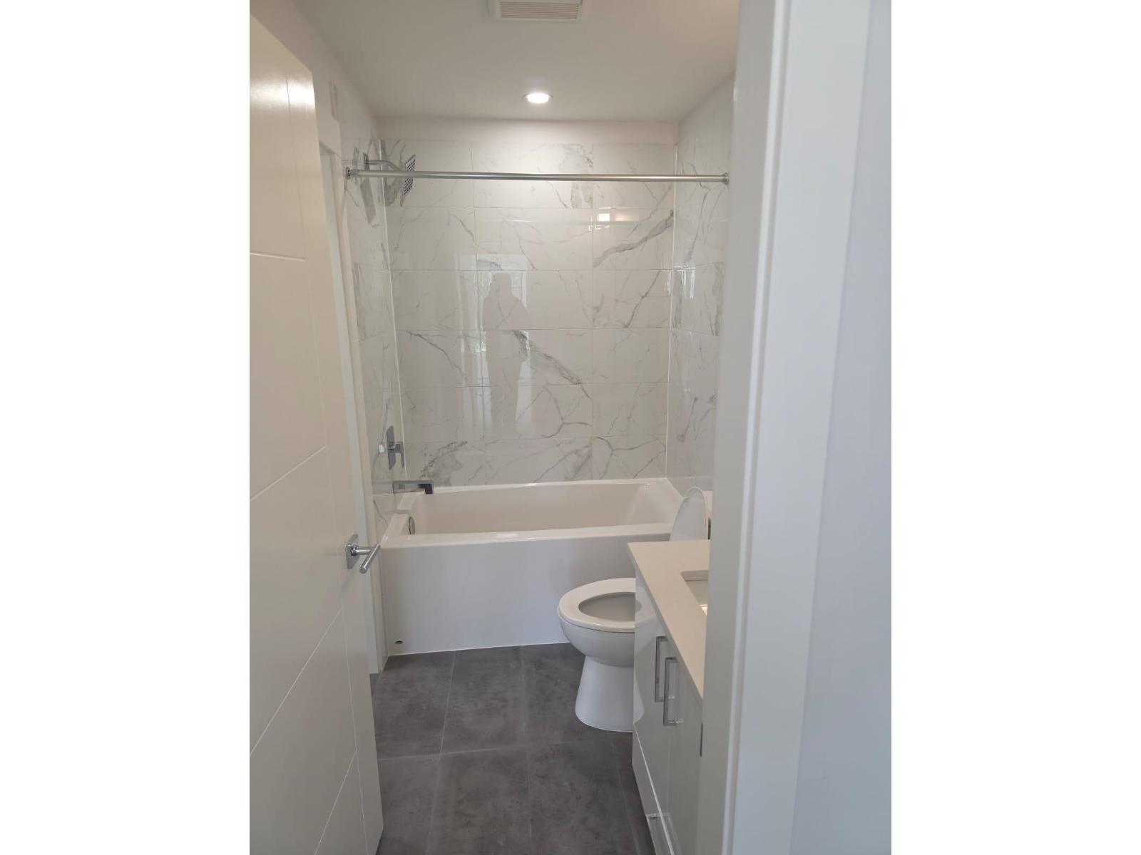 123 33886 Pine Street, Abbotsford, British Columbia  V2S 0N9 - Photo 7 - R3159617