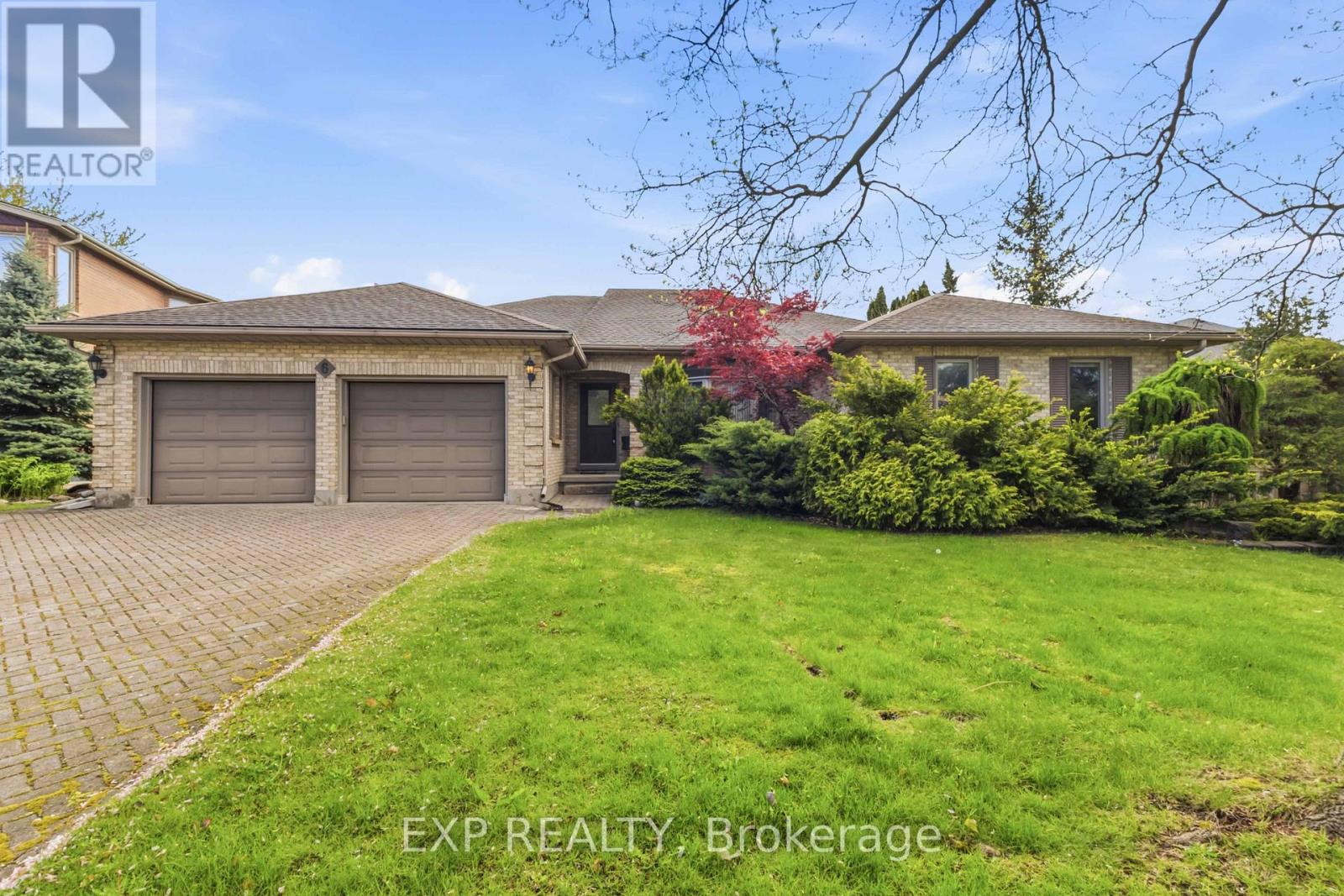 6 THIRLMERE ROAD, London North, Ontario