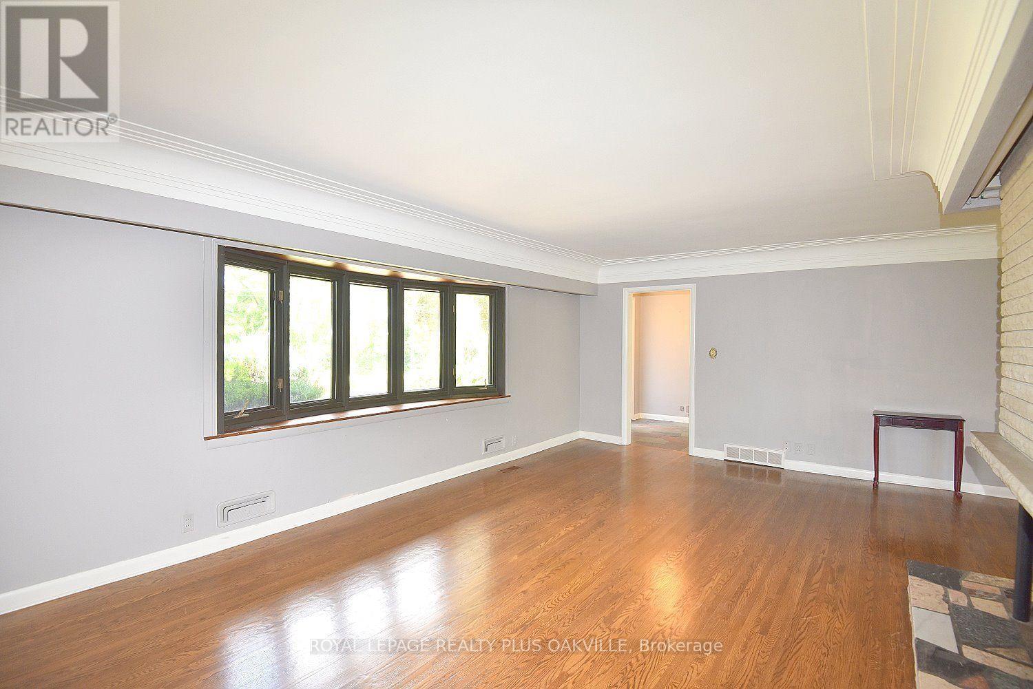 298 Pottruff Road N, Hamilton, Ontario  L8H 2M4 - Photo 8 - X13722450