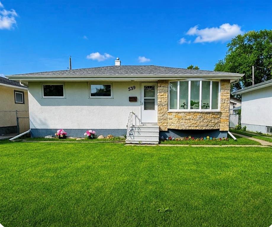539 Yale Avenue E, Winnipeg, Manitoba  R2C 0J8 - Photo 0 - 202621602