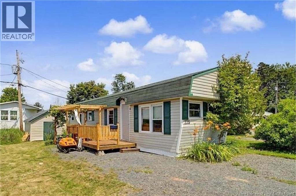 225 Driftwood Loop, Fredericton, New Brunswick