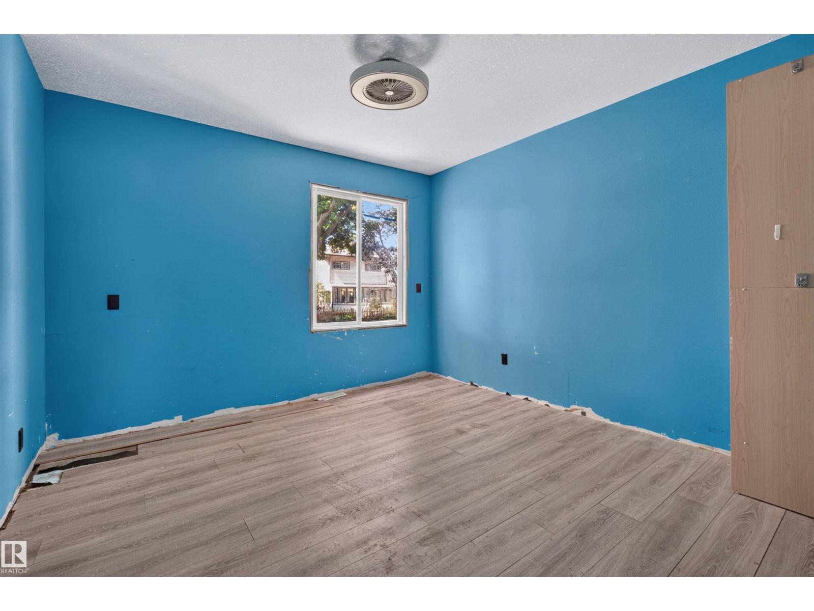 11327 89 St NW, Edmonton, Alberta  T5B 3T5 - Photo 5 - E4505988