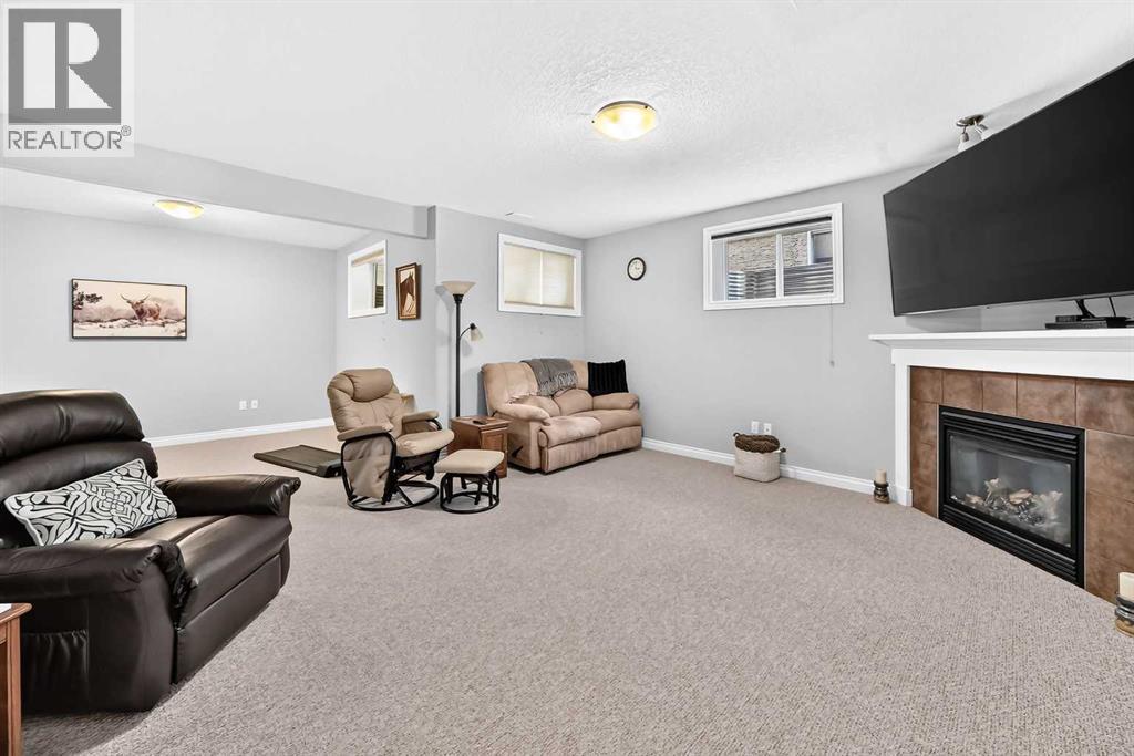 84 River Heights View, Cochrane, Alberta  T4C 0E6 - Photo 21 - A2340902