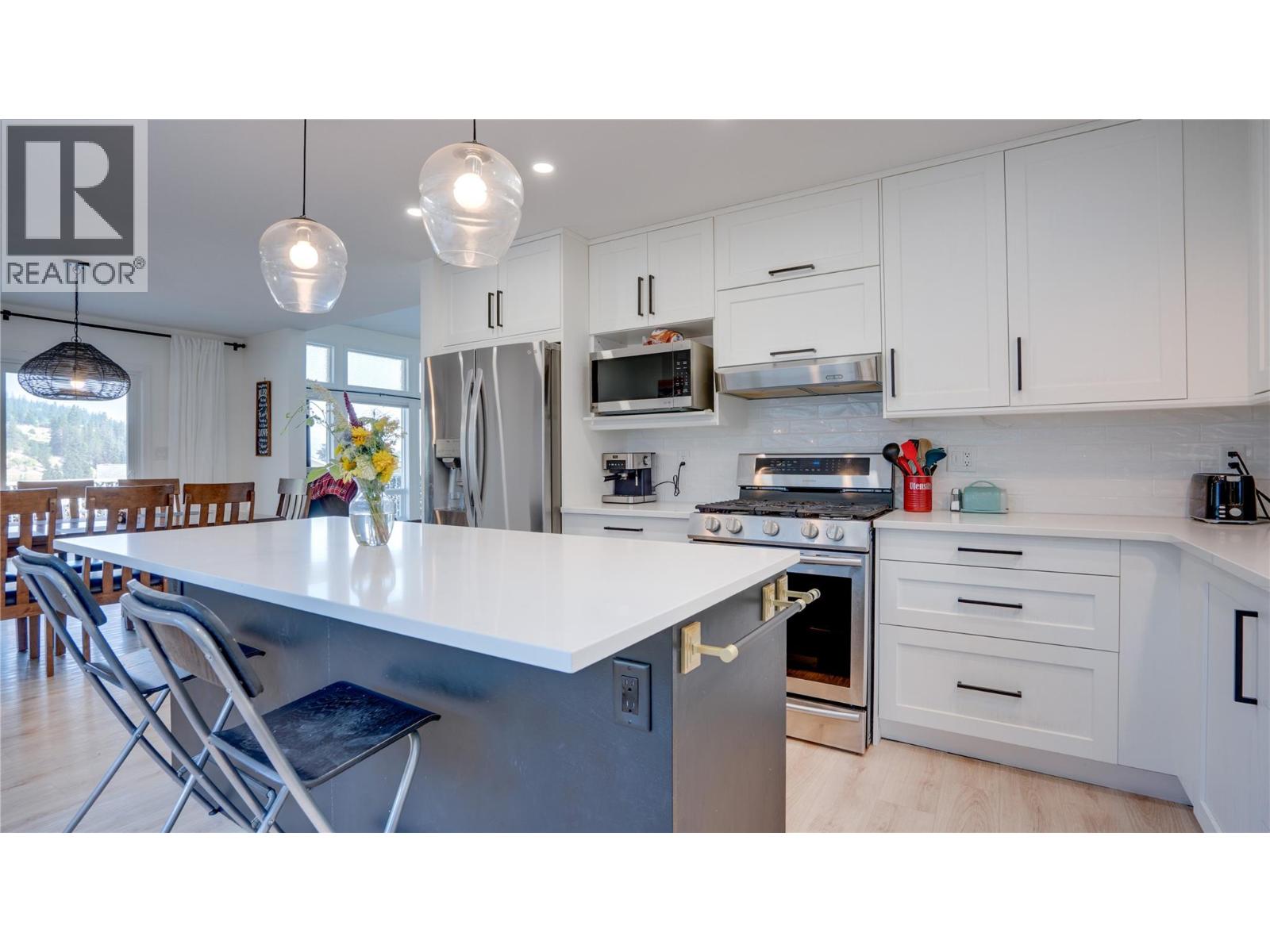 29 Preston Crescent, Enderby, British Columbia  V4Y 4C5 - Photo 5 - 10398972