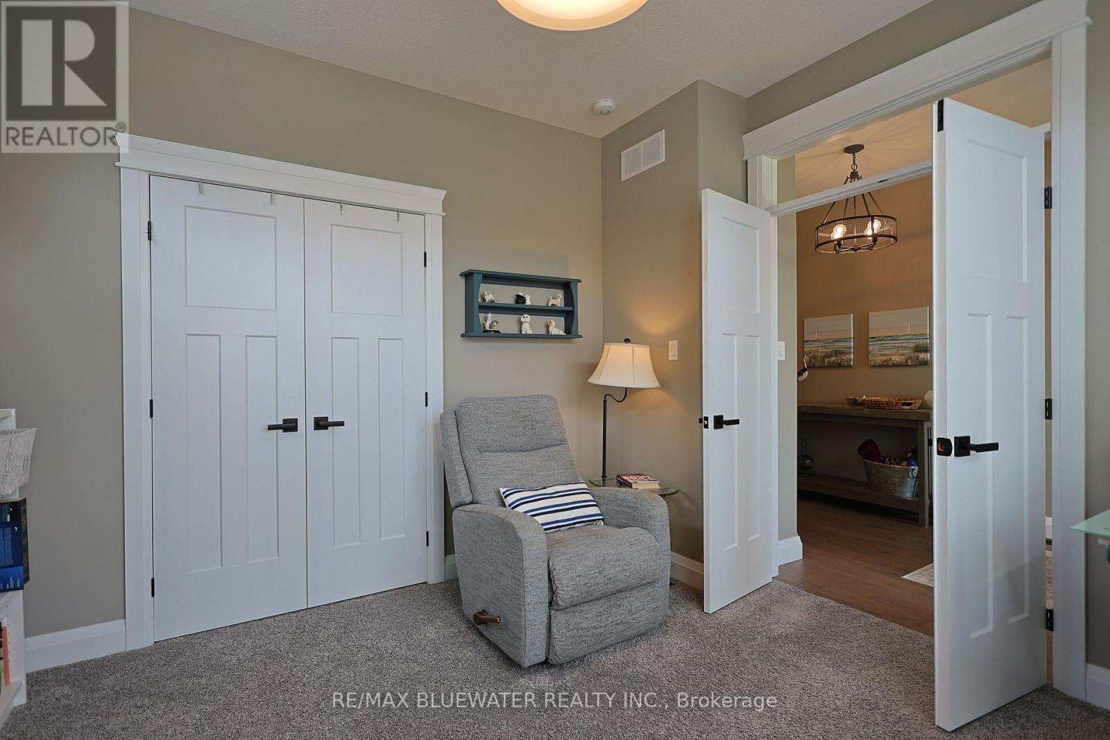 34 Sunrise Lane, Lambton Shores, Ontario  N0M 1T0 - Photo 29 - X13722534