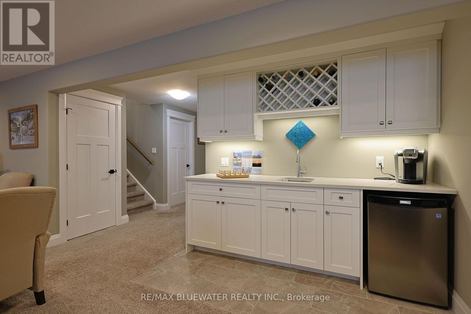 34 Sunrise Lane, Lambton Shores, Ontario  N0M 1T0 - Photo 33 - X13722534