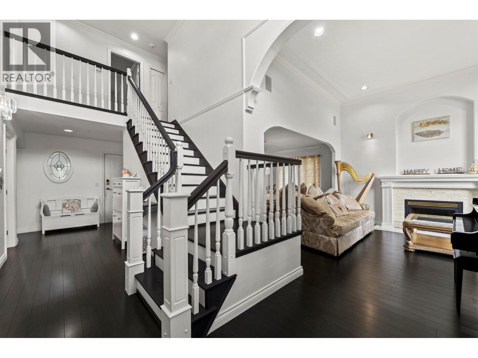 887 Riverside Drive, Port Coquitlam, British Columbia V3B 7T6 - Photo 9 - R3158212