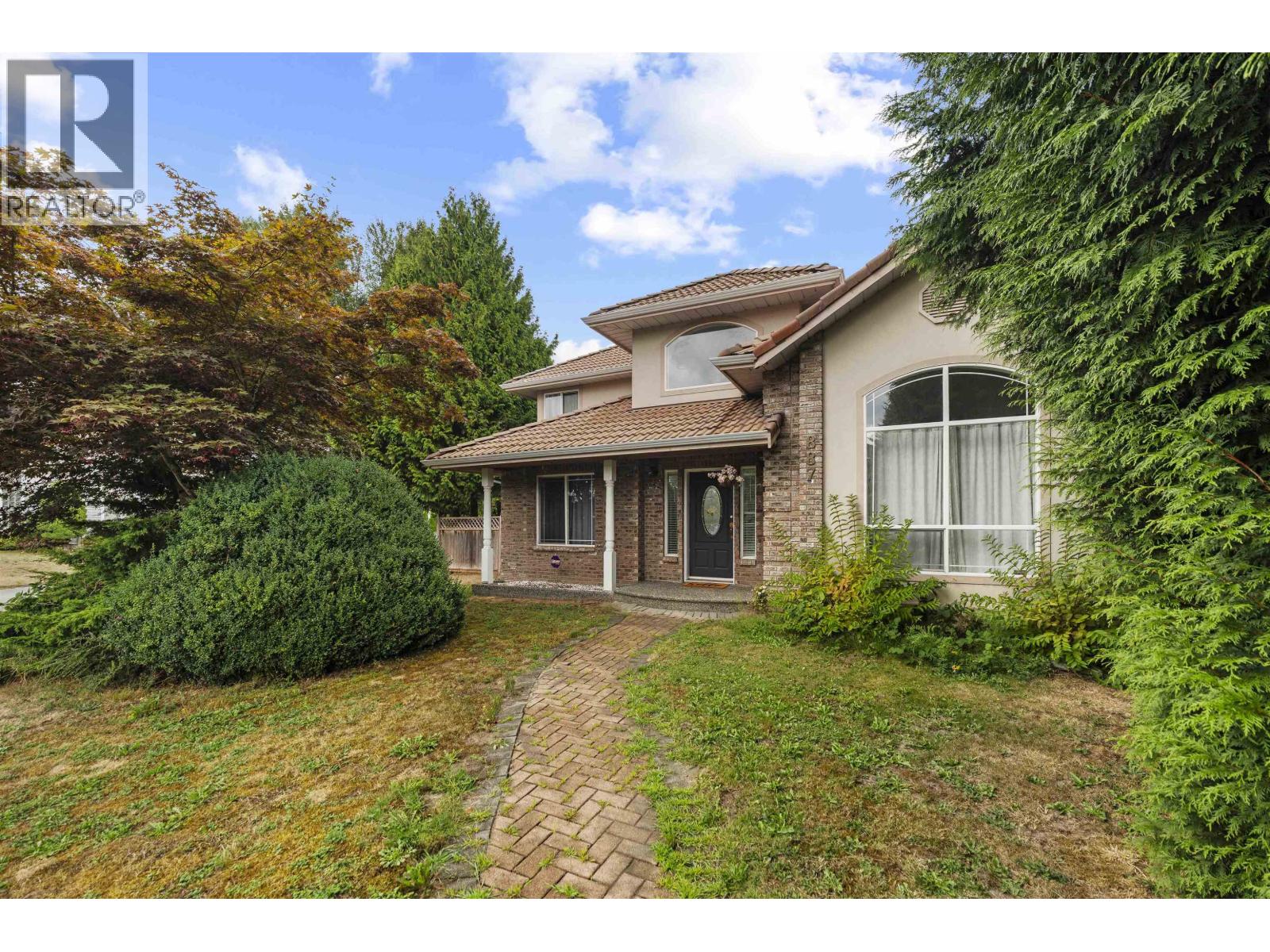 887 Riverside Drive, Port Coquitlam, British Columbia V3B 7T6 - Photo 2 - R3158212