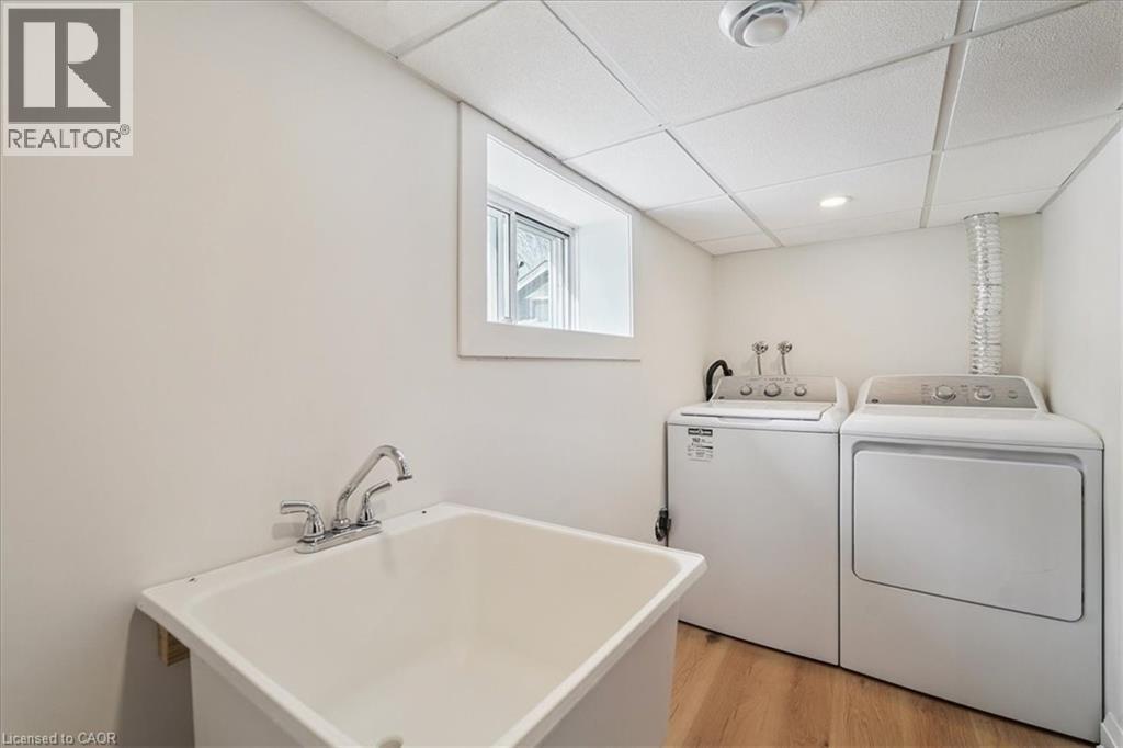 135 Deane Avenue, Oakville, Ontario  L6K 1N2 - Photo 17 - 40845571