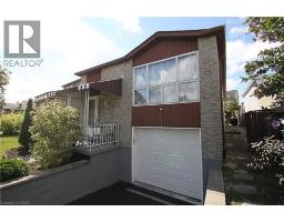 35 GARDEN Crescent, Hamilton, Ontario