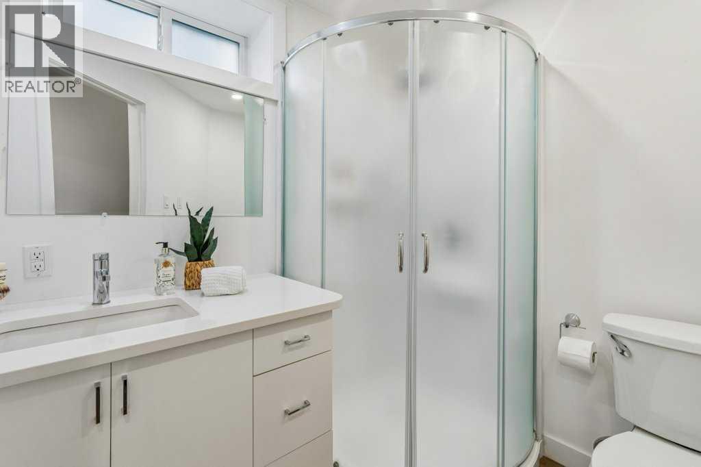 42 Douglas Glen Circle SE, Calgary, Alberta  T2Z 3T3 - Photo 25 - A2336518